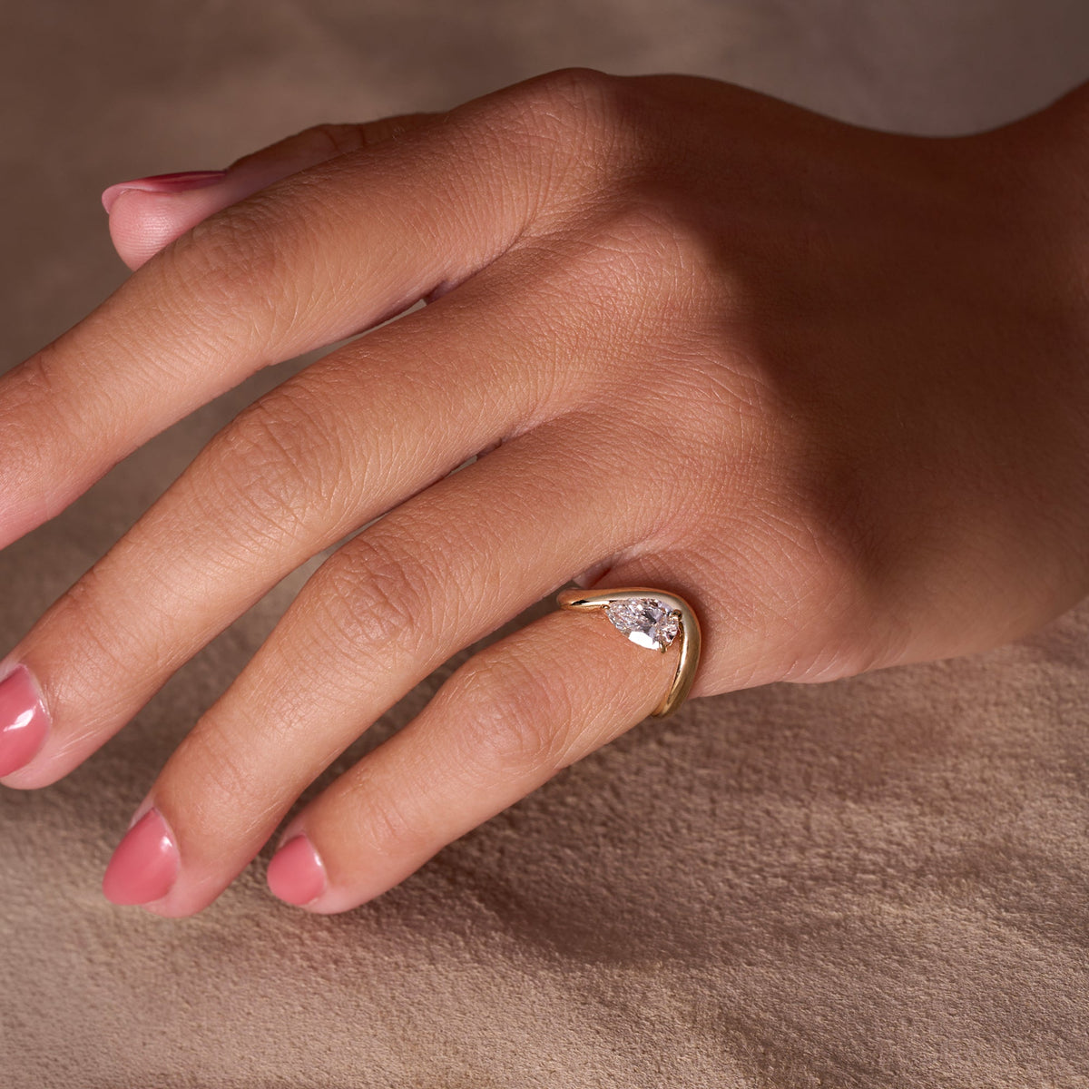 Pear Motion Pinky Ring