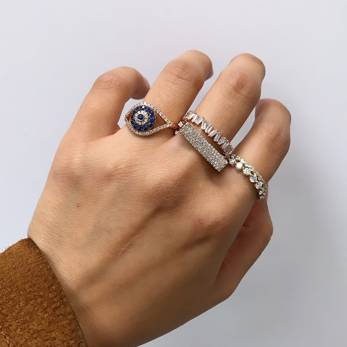 Slanted Baguette Diamond Halfway Band