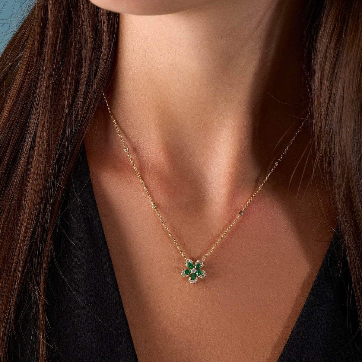 Blooming Flower Necklace