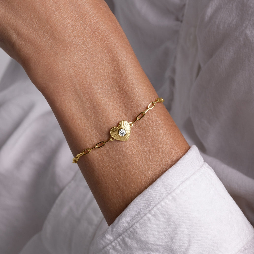 Diamond Fluted Heart Chain Bracelet