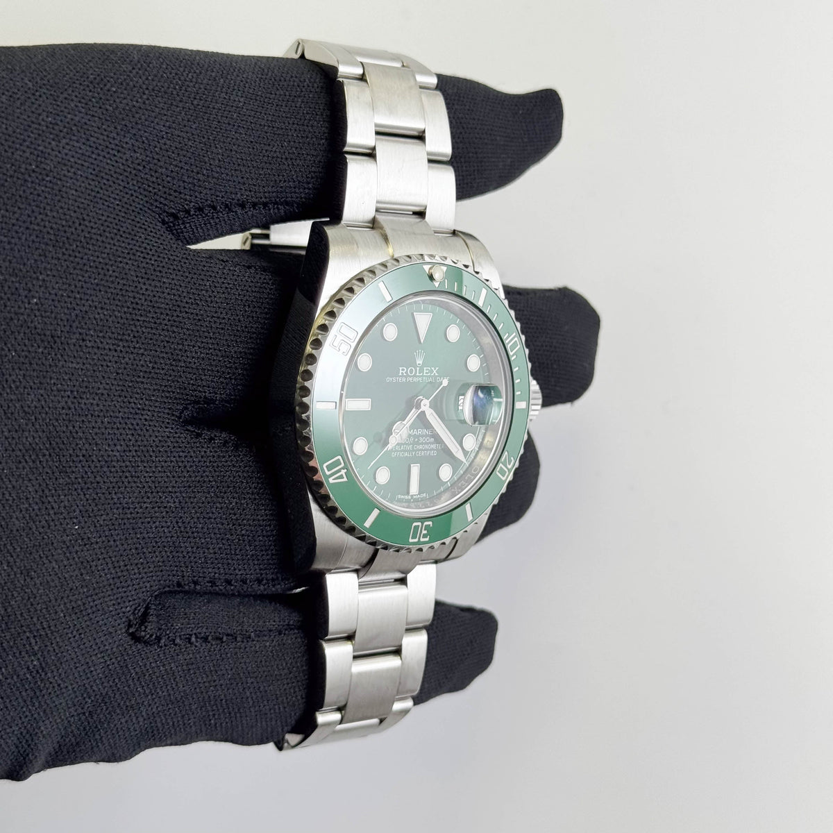 Rolex Submariner 40mm Green Dial Watch Ref# 116610LV