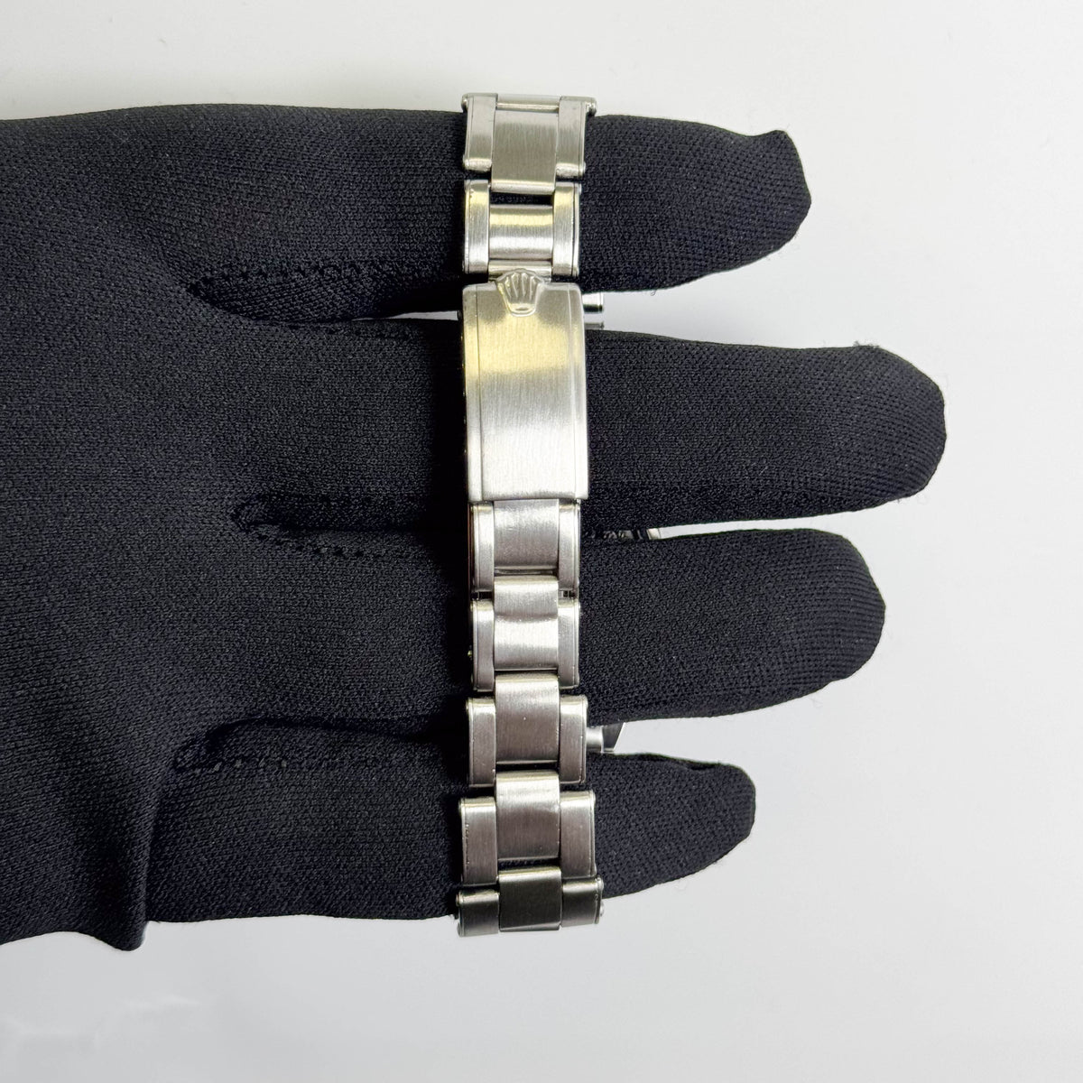 Rolex Oysterdate 34mm Black Dial Watch Ref# 6694