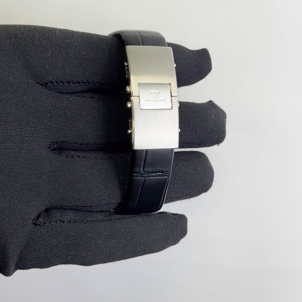 Jaeger-LeCoultre Reverso Gran'Sport Duo 28 mm x 43 mm Black and Silver Dial Watch Ref# Q2948601