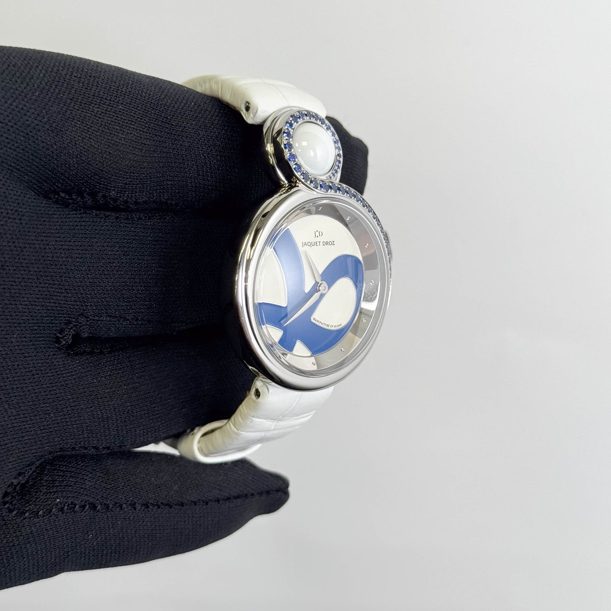 Jaquet Droz Elegance Paris Lady 8 Cloverleaf 35mm White/BlueDial Watch Ref# J014500242