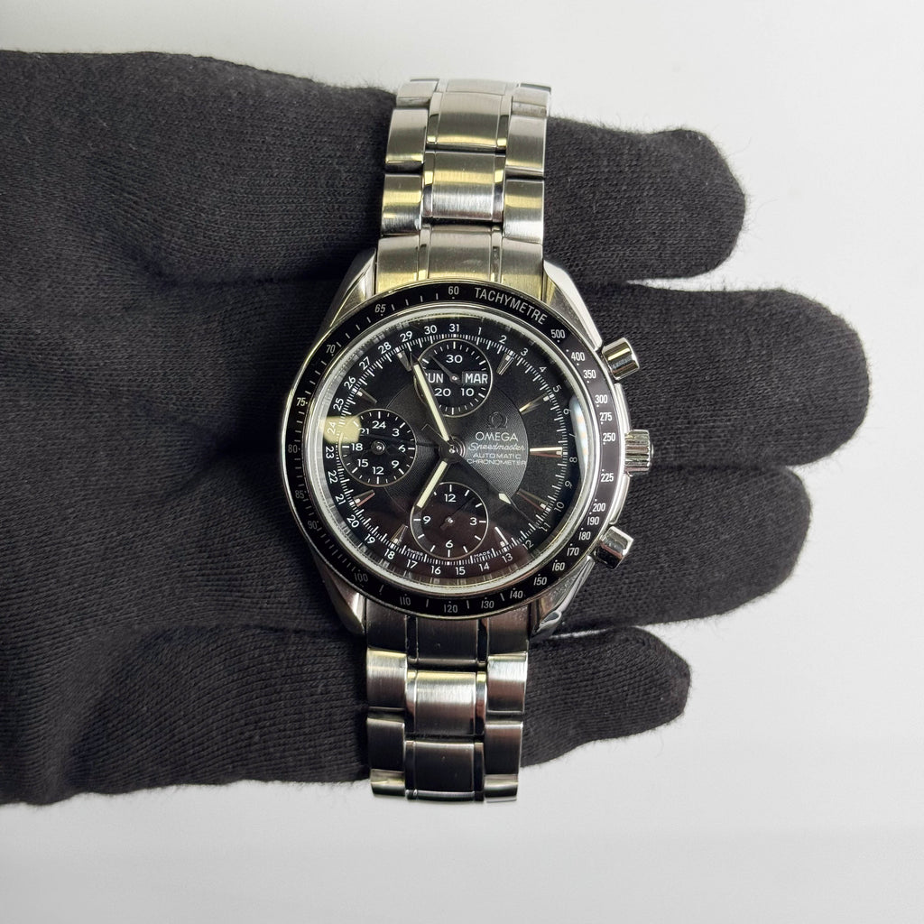 Omega Speedmaster 40mm Black Dial Watch Ref# 3220.50.00