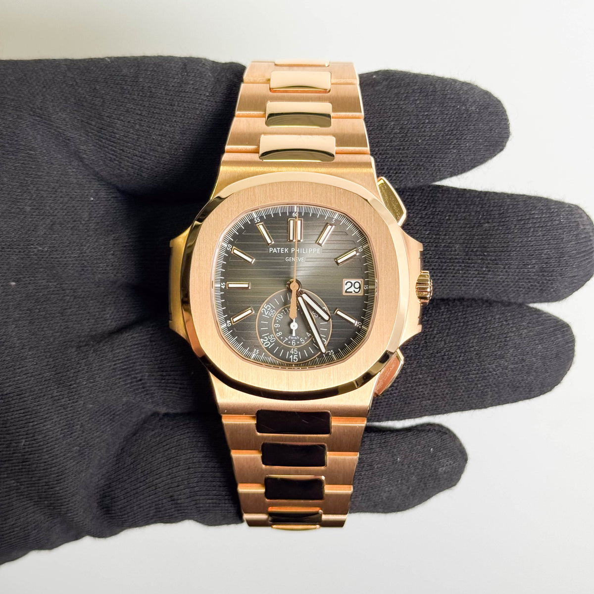 Patek Philippe Nautilus 40.5mm Grey Dial Watch Ref# 5980/1R-001