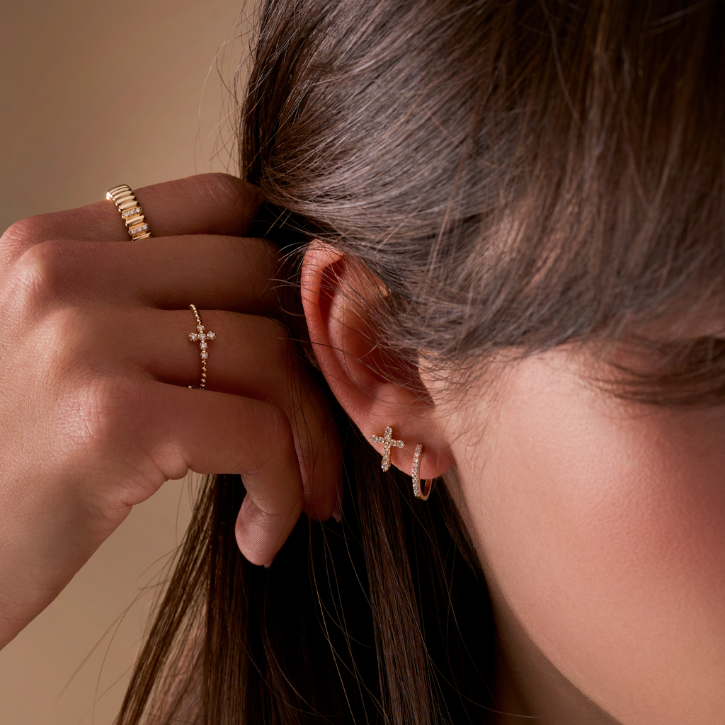 Mini Diamond Bubble Cross Ring