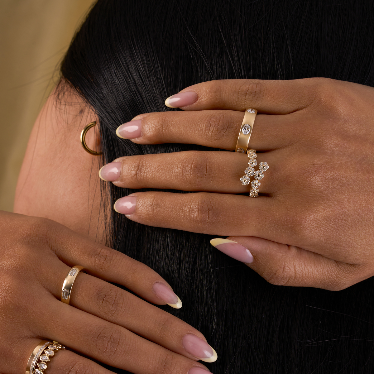 Diamond Oval Inlay Band